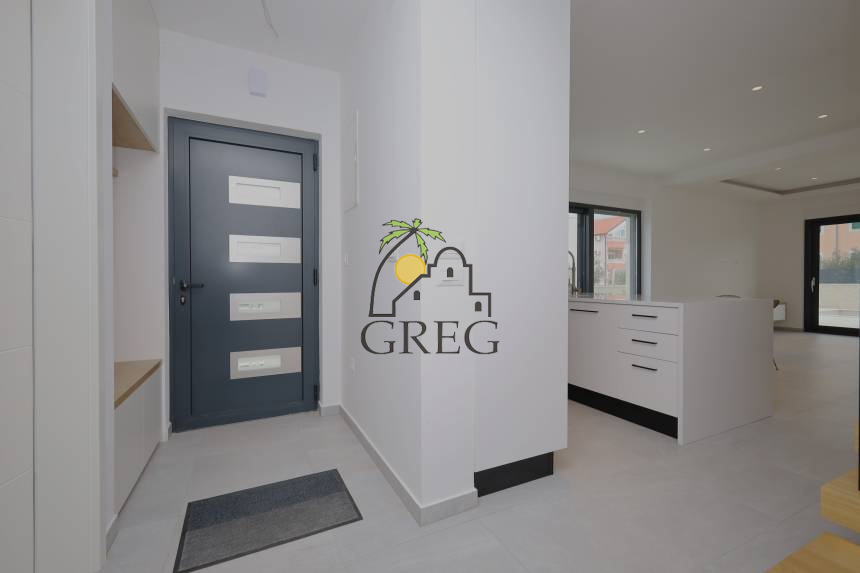 Chorwacja, Dalmacja Północna, Srima - Apartament, na sprzedaż