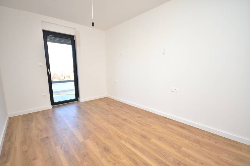 Croatia, North Dalmatia, Vodice - Apartment, for sale