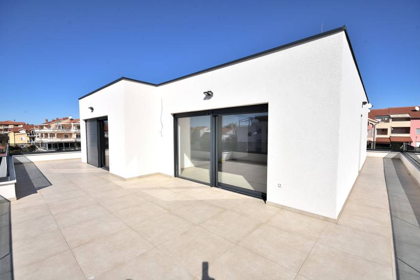 Croatia, North Dalmatia, Vodice - Apartment, for sale