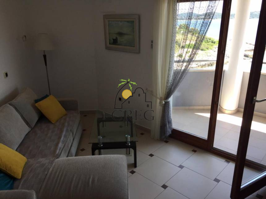 Croatia, Middle Dalmatia,  - Apartment building, for sale