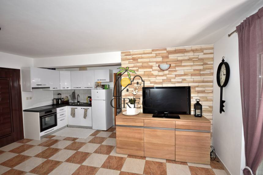 Croatia, North Dalmatia, Vodice - Apartment, for sale