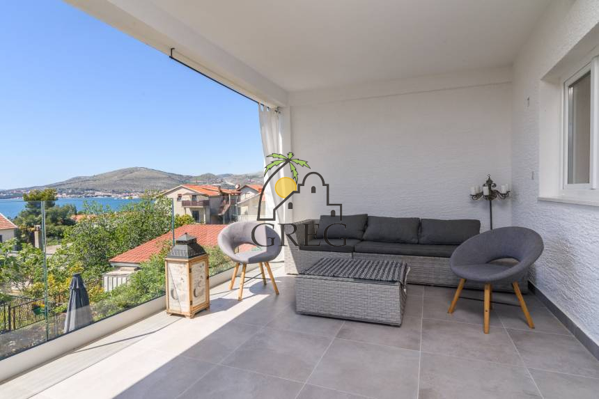 Chorwacja, Wyspa Ciovo,  - Bliźniak, na sprzedaż