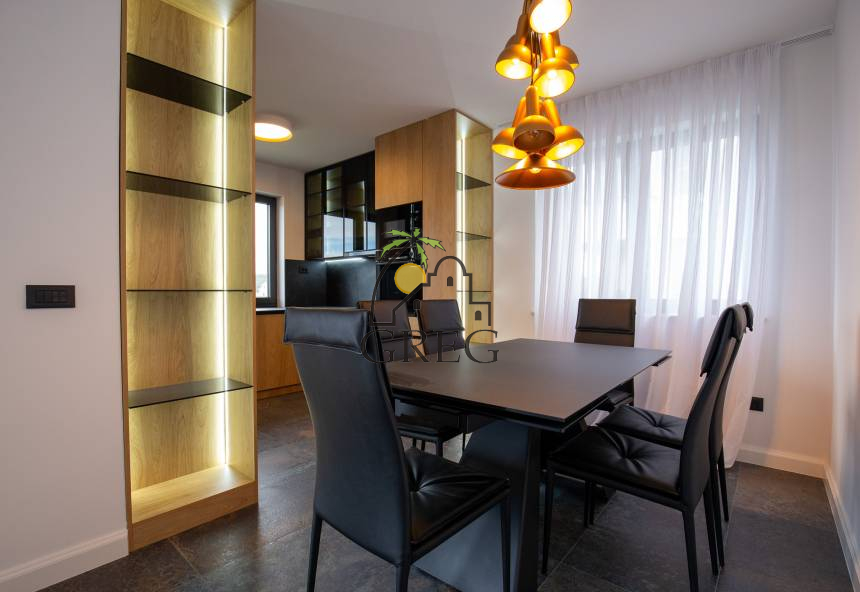 Chorwacja, Dalmacja Północna,  - Apartamentowiec, na sprzedaż