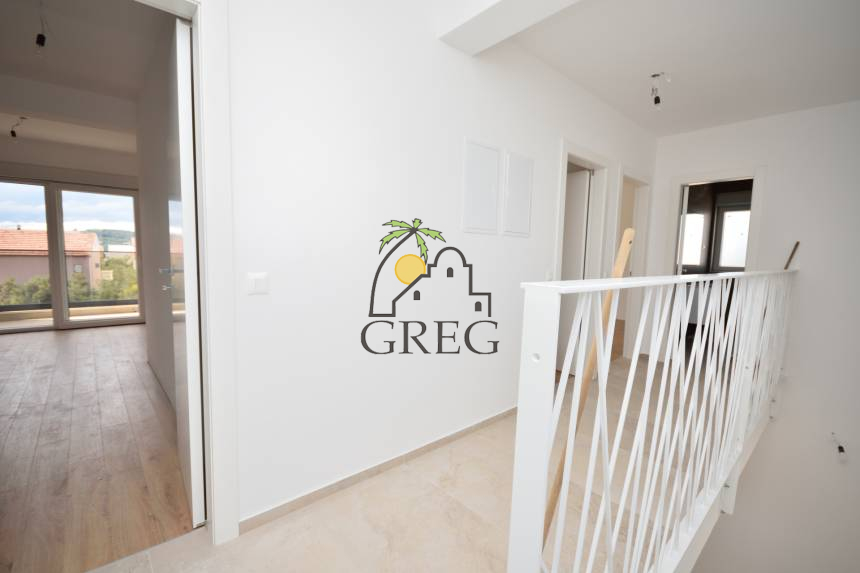 Chorwacja, Dalmacja Północna, Srima - Bliźniak, na sprzedaż