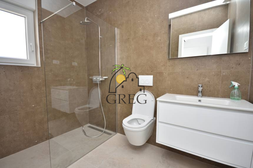 Chorwacja, Dalmacja Północna, Srima - Bliźniak, na sprzedaż