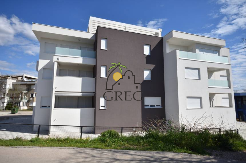 Croatia, North Dalmatia, Vodice - Apartment, for sale