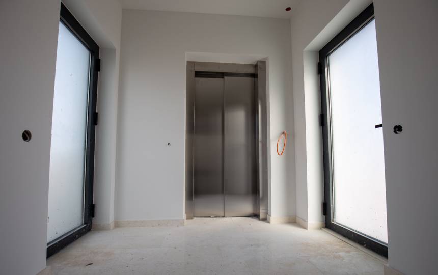 Croatia, North Dalmatia, Privlaka - Apartment, for sale