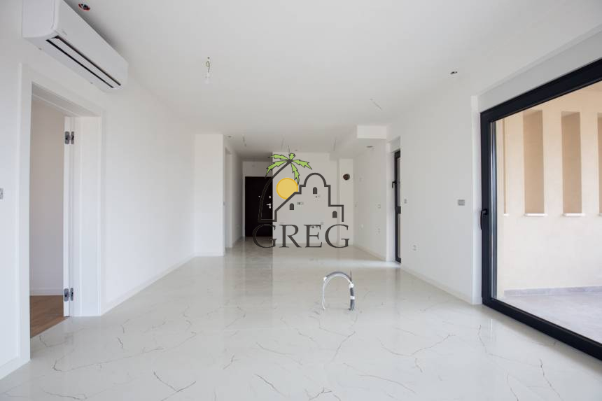 Croatia, North Dalmatia, Privlaka - Apartment, for sale