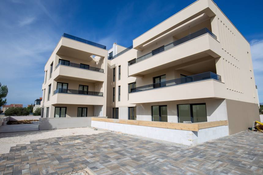 Croatia, North Dalmatia, Privlaka - Apartment, for sale