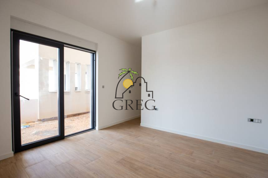 Croatia, North Dalmatia, Privlaka - Apartment, for sale