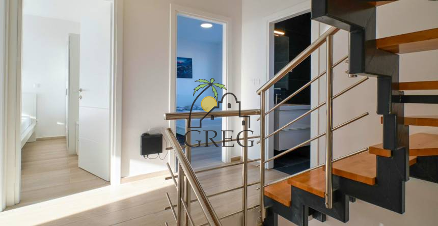 Croatia, North Dalmatia, Privlaka - Townhouse, for sale