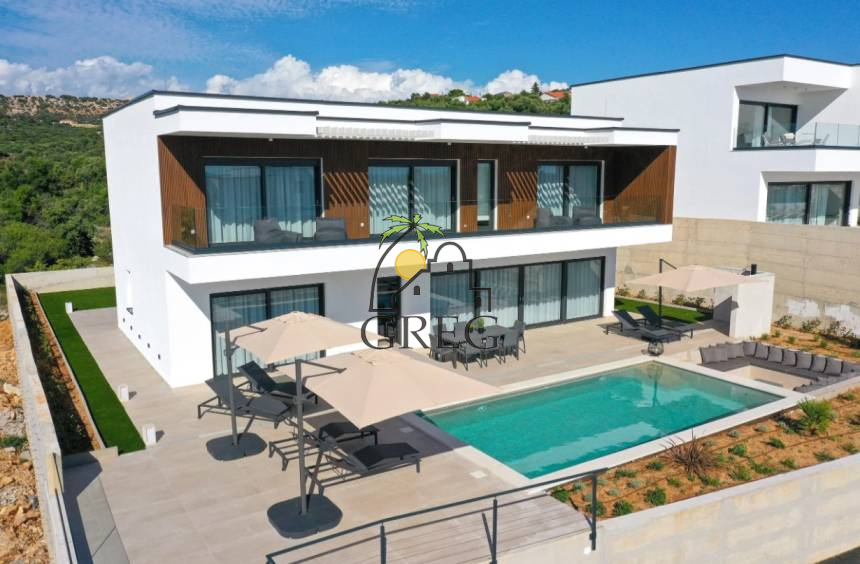 Croatia, Island of Pag,  - House, for sale