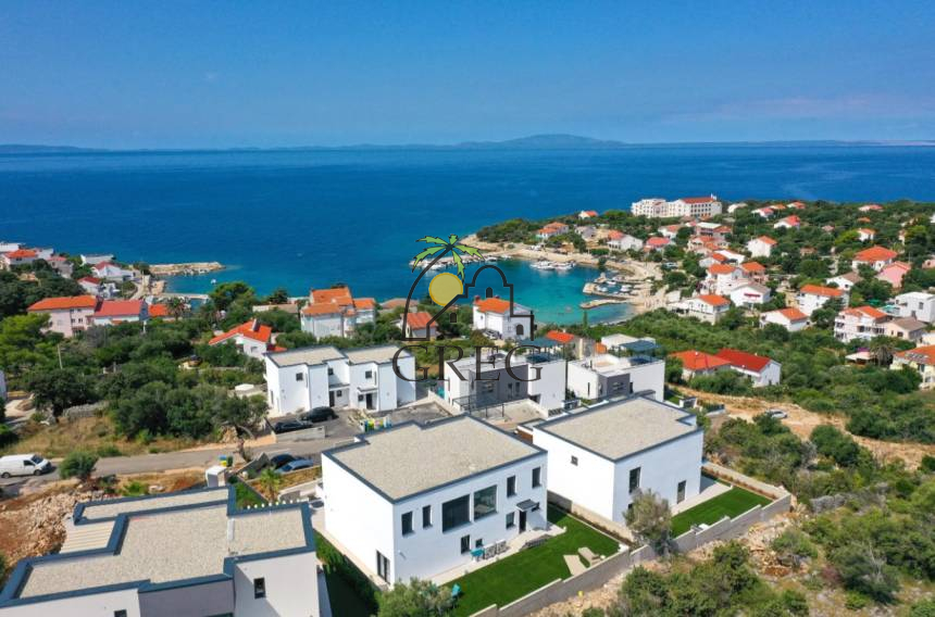 Croatia, Island of Pag,  - House, for sale