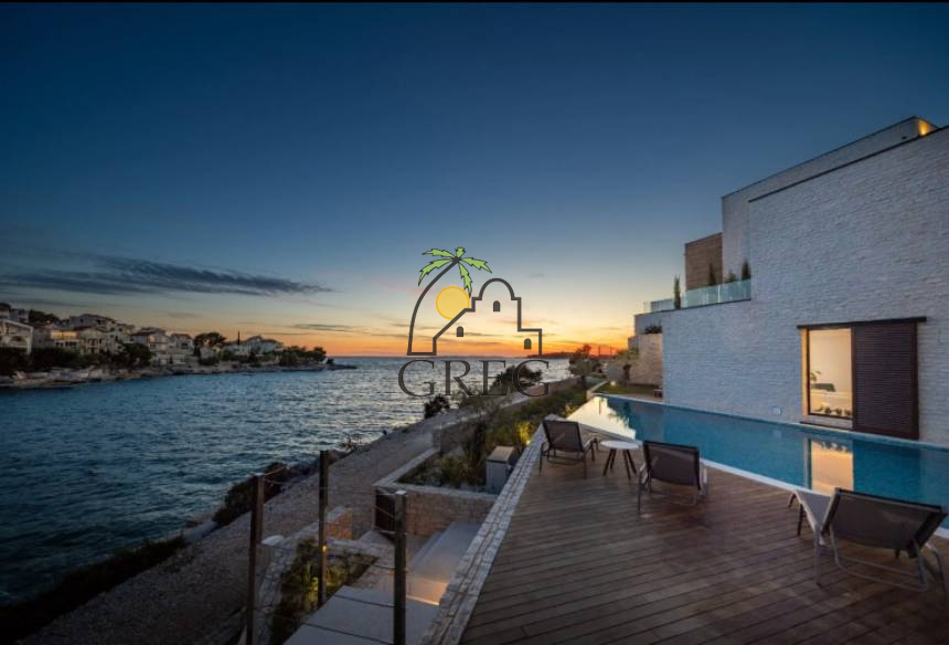 Croatia, North Dalmatia,  - House, for sale