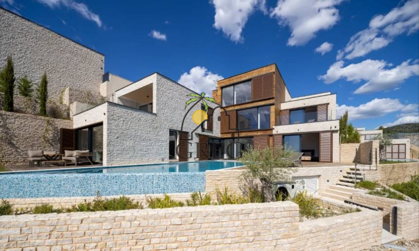 Croatia, North Dalmatia,  - House, for sale