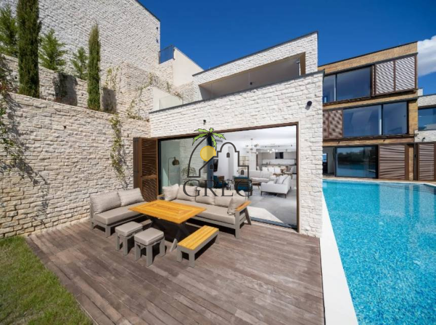 Croatia, North Dalmatia,  - House, for sale