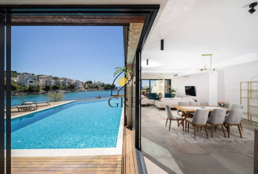 Croatia, North Dalmatia,  - House, for sale