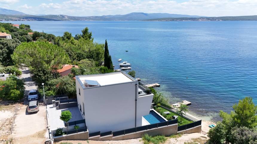 Croatia, North Dalmatia,  - House, for sale