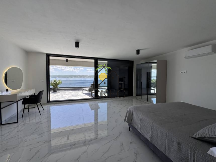 Croatia, North Dalmatia,  - House, for sale