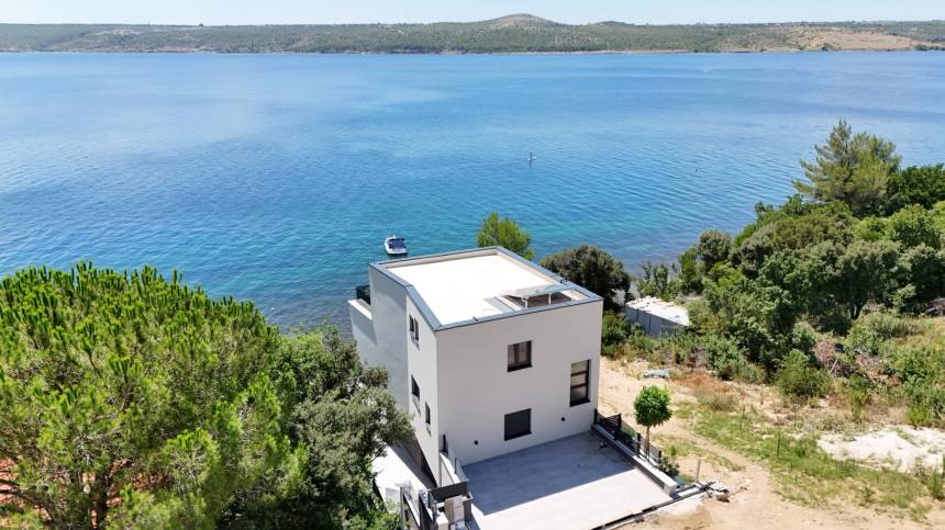 Croatia, North Dalmatia,  - House, for sale