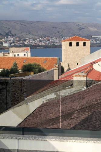 Chorwacja, Wyspa Pag,  - Apartamentowiec, na sprzedaż