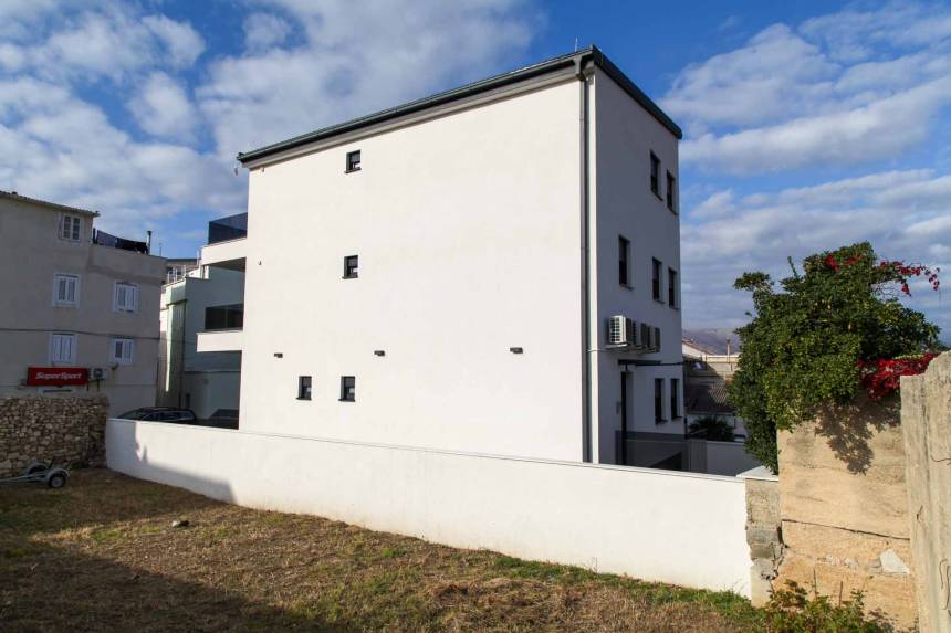 Chorwacja, Wyspa Pag,  - Apartamentowiec, na sprzedaż