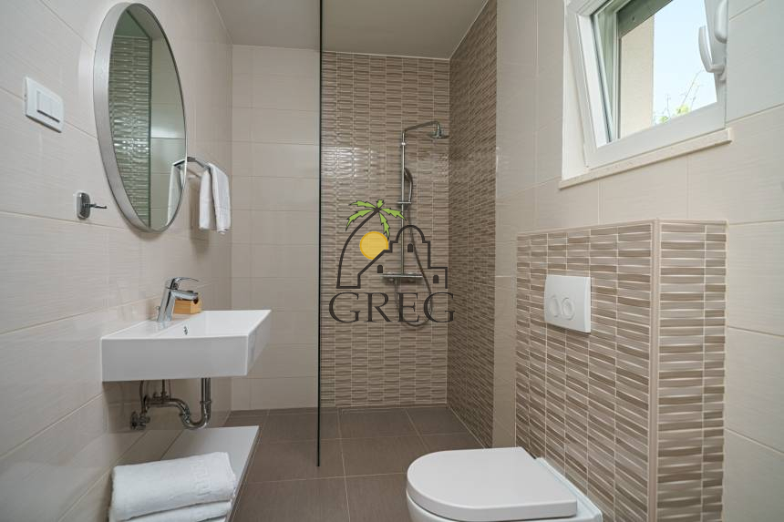 Chorwacja, Dalmacja Północna, Šibenik  - Bliźniak, na sprzedaż