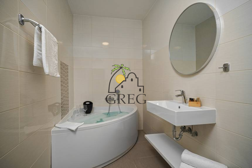 Chorwacja, Dalmacja Północna, Šibenik  - Bliźniak, na sprzedaż