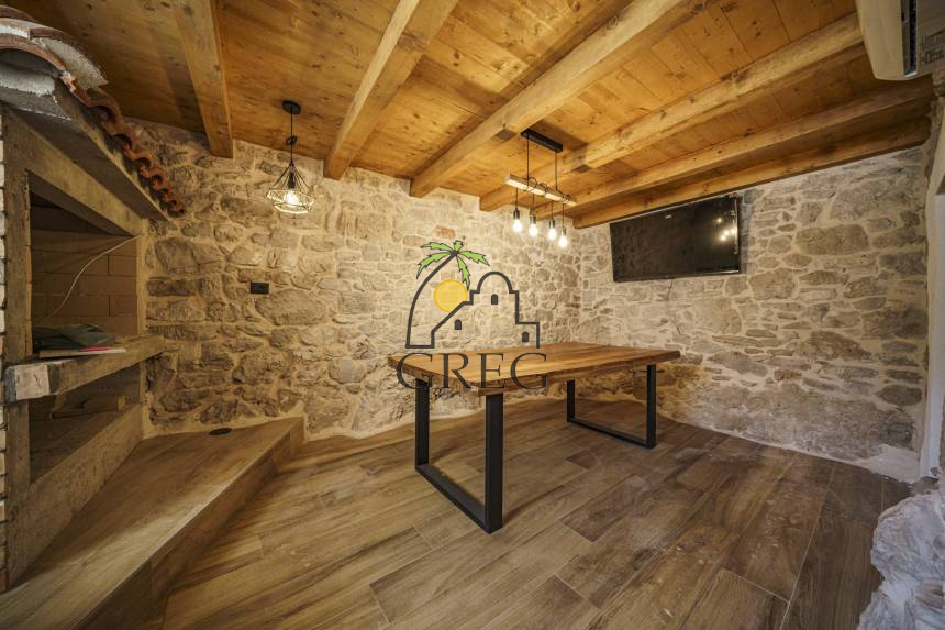 Chorwacja, Dalmacja Północna,  - Dom kamienny, na sprzedaż