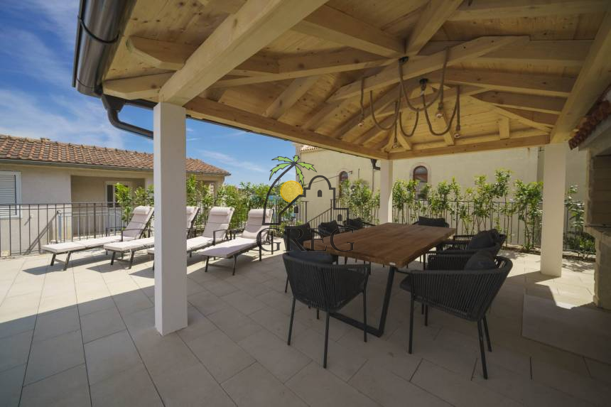 Chorwacja, Dalmacja Północna,  - Dom kamienny, na sprzedaż