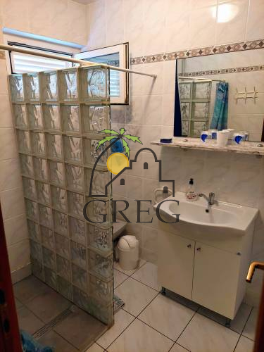 Croatia, Island of Vis,  - House, for sale