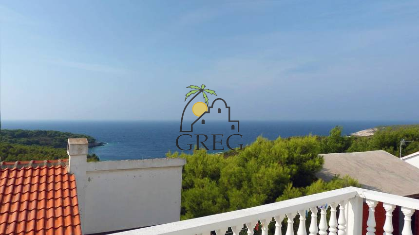 Croatia, Island of Vis,  - House, for sale