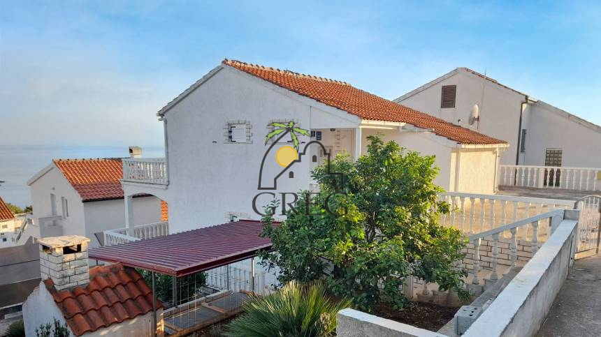 Croatia, Island of Vis,  - House, for sale