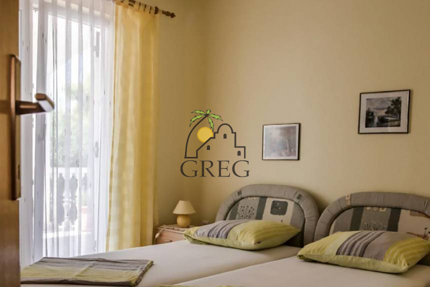 Croatia, Island of Vis,  - House, for sale