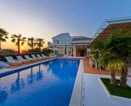 Croatia, Island of Pag,  - House, for sale