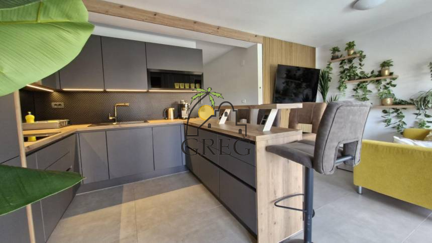 Chorwacja, Wyspa Pag, Novalja - Apartament, na sprzedaż