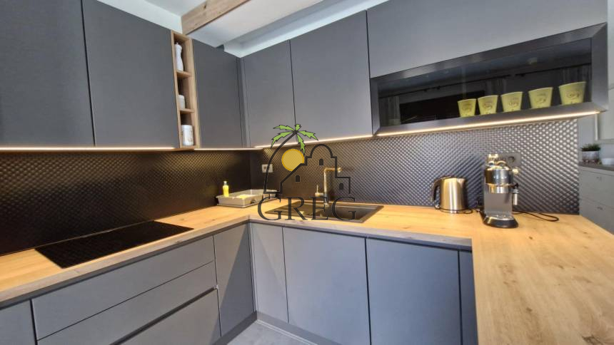 Chorwacja, Wyspa Pag, Novalja - Apartament, na sprzedaż