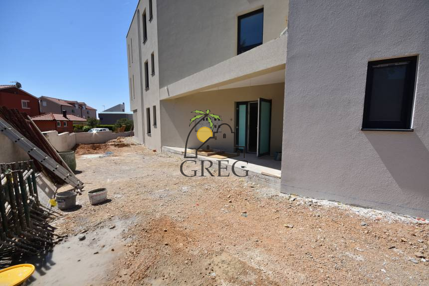 Croatia, North Dalmatia, Tribunj - Apartment, for sale