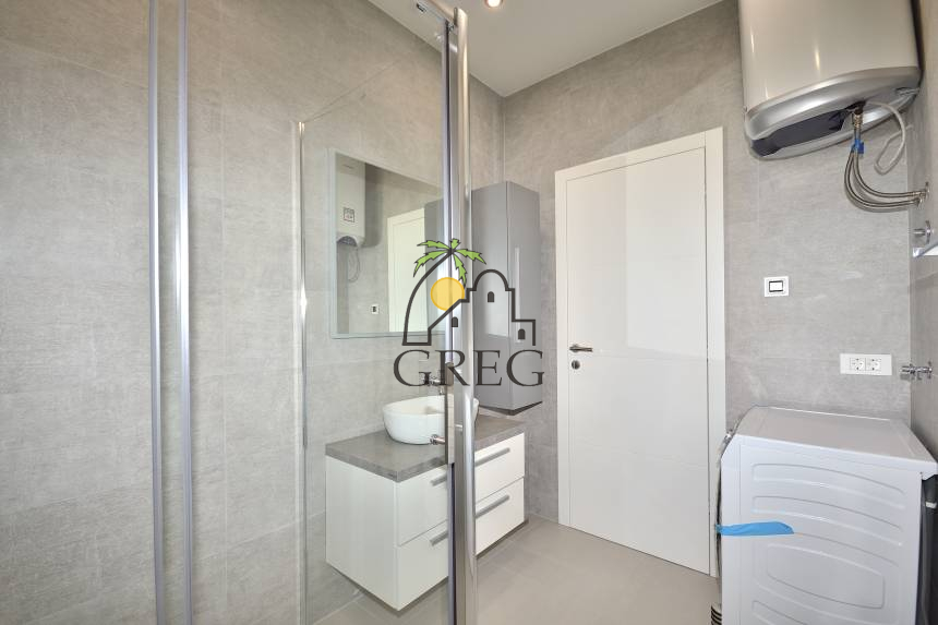 Chorwacja, Dalmacja Północna, Vodice - Apartament, na sprzedaż