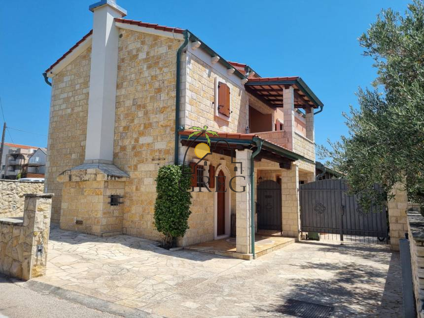 Chorwacja, Wyspa Pag, Novalja - Dom, na sprzedaż