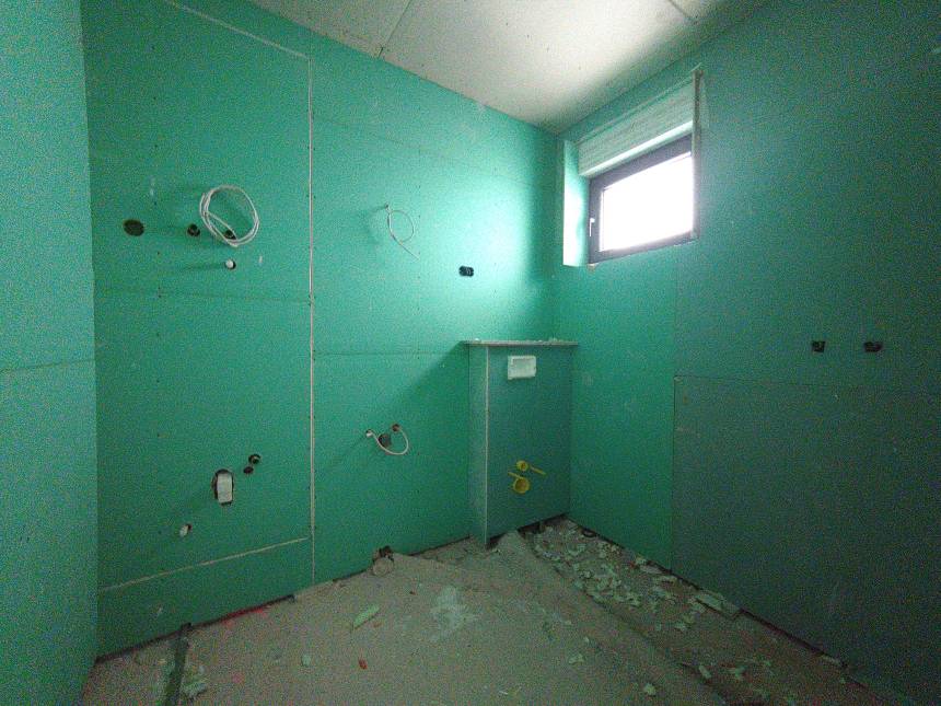 Croatia, North Dalmatia, Vodice - Apartment, for sale