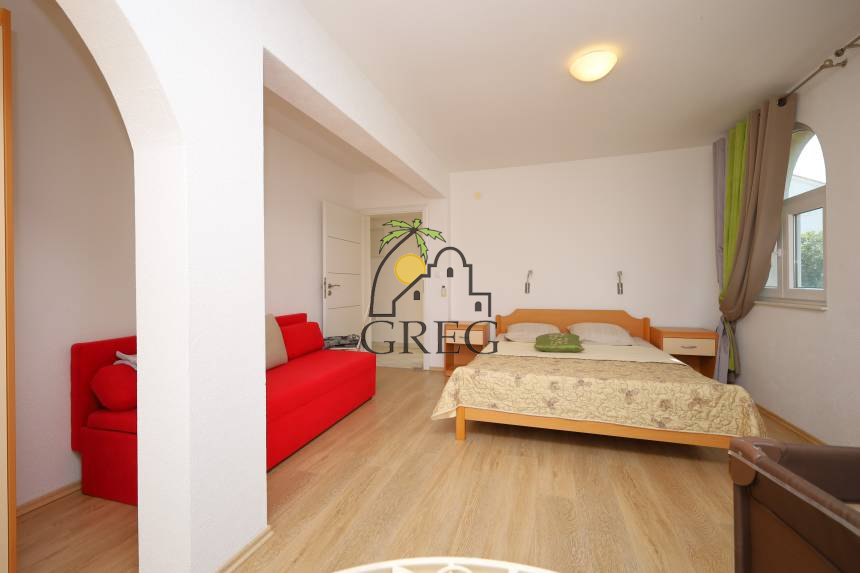 Croatia, North Dalmatia, Vodice - Apartment, for sale