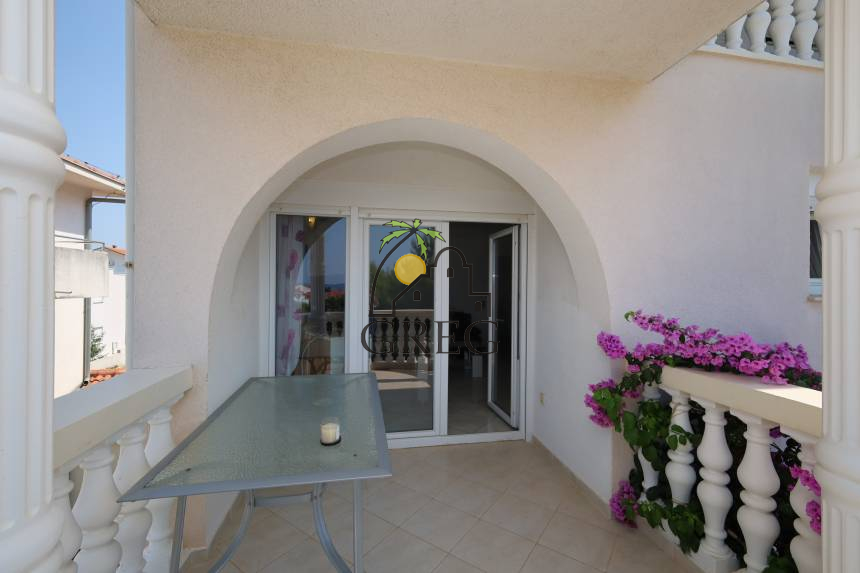 Croatia, North Dalmatia, Vodice - Apartment, for sale