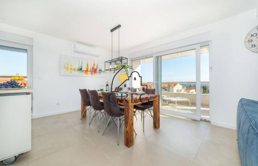 Croatia, North Dalmatia, Vodice - Apartment, for sale