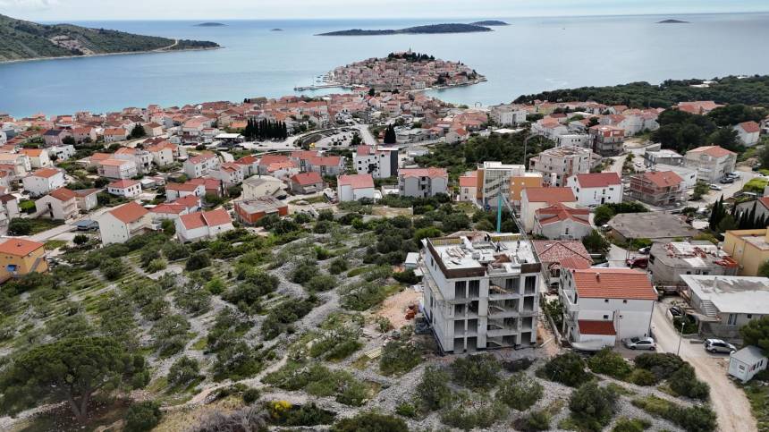 Croatia, North Dalmatia, Primošten - Apartment, for sale
