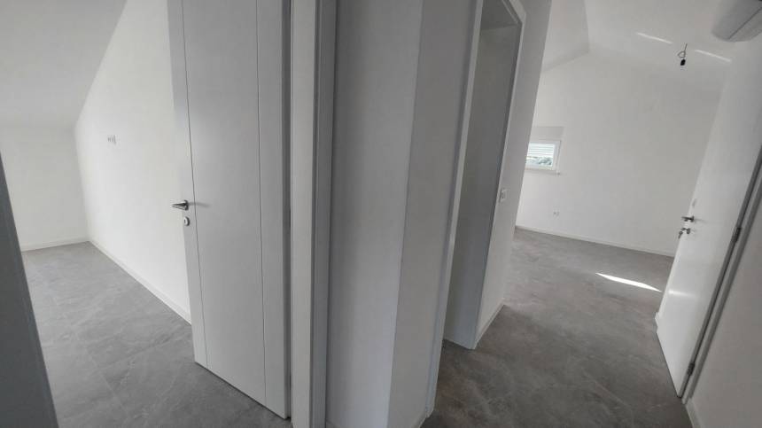 Croatia, Island of Pag, Gajac - Apartment, for sale