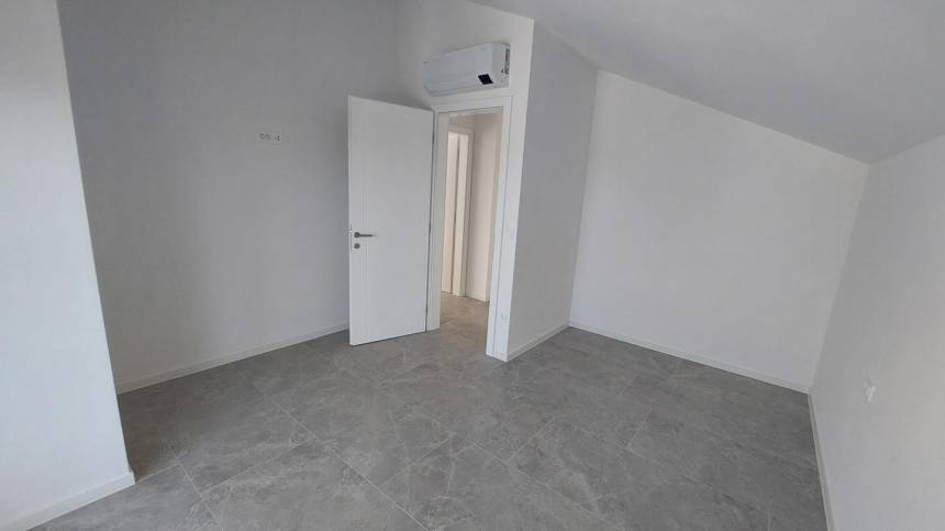 Croatia, Island of Pag, Gajac - Apartment, for sale