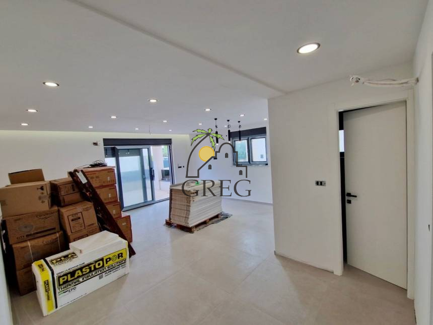 Chorwacja, Wyspa Vir,  - Apartament, na sprzedaż