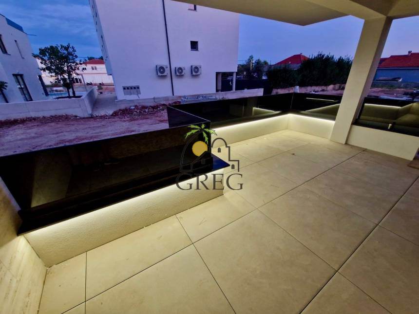 Chorwacja, Wyspa Vir,  - Apartament, na sprzedaż