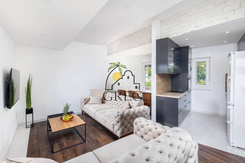 Croatia, Pag Island, Stara Novalija - Apartment, for sale